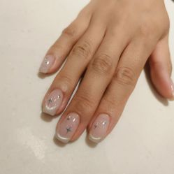-悦指间美甲美睫