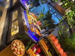 -蓝钻·国际美食海鲜自助百汇(西直门店)