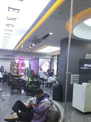 -藤野造型烫染·漂发