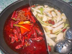 -鸿姐老火锅(疁城新天地店)