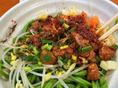 精瘦肉臊子面-手擀菠菜面(西康路店)