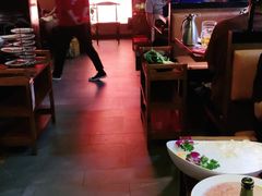 大堂-旺晖本帮骨头煲·深夜火锅(梅园路店)