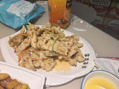 -老码头黑皮肘子锅包肉(赣水路店)