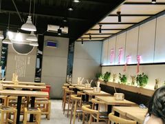 大堂-陕味食族油泼面(工商大学店)