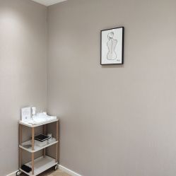 -HEYAN荷妍专业脱毛连锁机构