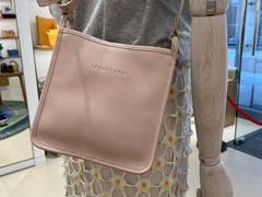 -Longchamp(佛罗伦萨小镇奥特莱斯店)