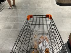 -胖东来生活广场(健康路店)