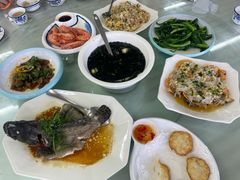 -双月饭店·20年老字号(新村店)