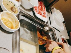 -海底捞火锅(宝龙广场夜宵主题店)