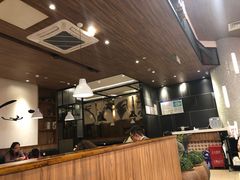 大堂-阿香米线(杭州良渚永旺店)