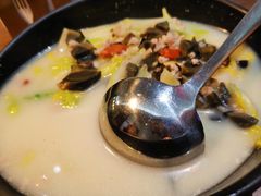 上汤娃娃菜-来龙里 精致 东南亚餐室(万象城店)
