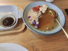 -蜜桃餐厅·伴山(湖滨商业街店)