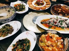 -鱼王府大酒店