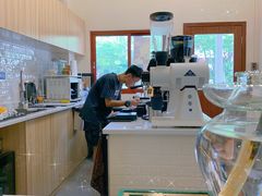 -SAFARI COFFEE