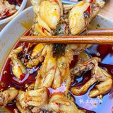 重庆｜巷子里的美蛙鱼 麻辣鲜香超过瘾‼️