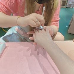 -花系美·美甲美睫精品店
