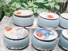 -金滏山烤肉·海鲜·火锅自助餐厅(襄阳万达店)