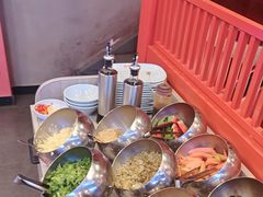 -何师傅美蛙鱼头(汉街店)
