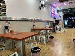 大堂-阿波潮汕牛肉火锅·汤粉面(拱北店)