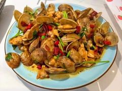 -嗨辣小聚·盘锦河蟹·海鲜烧烤龙虾(盘锦十年好店)