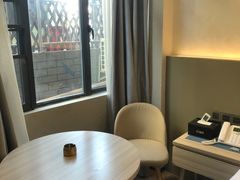 -海悦酒店(白石洲地铁站世界之窗店)