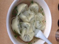荠菜肉馄饨-潘国仙耳光馄饨(黄家阙路店)
