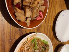 -泉畔人家·老济南经典鲁菜(大明湖店)