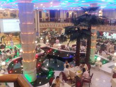 -碧中海汤泉汗蒸酒店