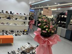 -广州壹马服装广场