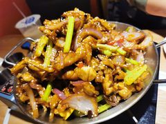 -西街夜油条·麻团包乌饭