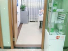 -茂菊口腔连锁(浦东南路店)