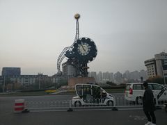 -世纪钟