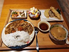 -百荷园蔬食自助餐厅(德辉广场店)