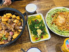 -老钟家烤羊排·敦伊阁清真餐厅胡羊焖饼