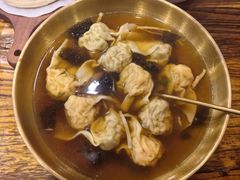 -荣记歡喜·馄饨铺(开发区振华购物中心店)