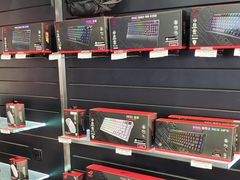 -ROG玩家国度(烟台众诚店)
