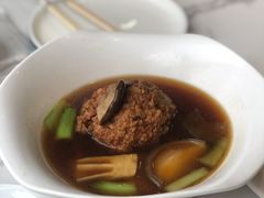 红烧狮子头-老苏扬饭店
