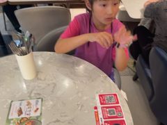 -必胜客(东部星悦天地店)
