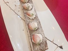 -迈豪国际酒店-百老汇旋转西餐厅