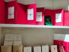 -LADY FAFA(巨鹿路陕西南路路口店)