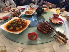 -维吾尔餐厅(宜山路店)