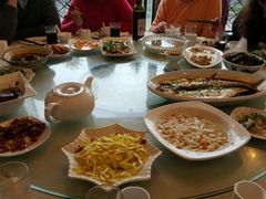 -秦臻海鲜农家乐(奉贤店)