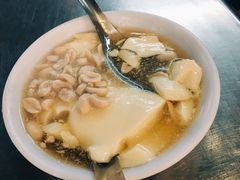 -六合夜市