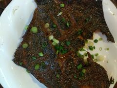 -亮亮烧烤(万松园店)
