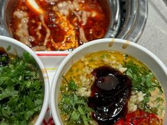 -龍歌自助小火锅(雨花台江南虹悦城店)