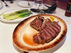 -Wolfgang’s Steakhouse 沃夫冈牛排馆(上海白玉兰广场店)