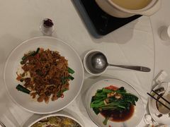 -沪华海鲜大酒楼(南汇店)
