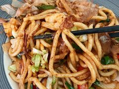 海鲜炒乌冬面-JUKEBOX玖部音乐餐厅(华侨城店)