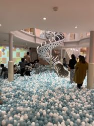 -奈尔宝·儿童乐园·亲子餐厅(鄞州万达店)