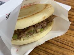 -老陕兄弟(彩虹新城店)